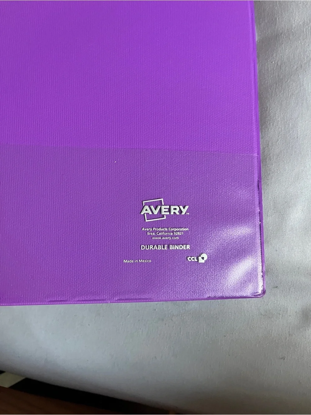 Avery Purple 1.5 Inch Slant Ring Durable View Binder Clear Cover PVC Free NEW